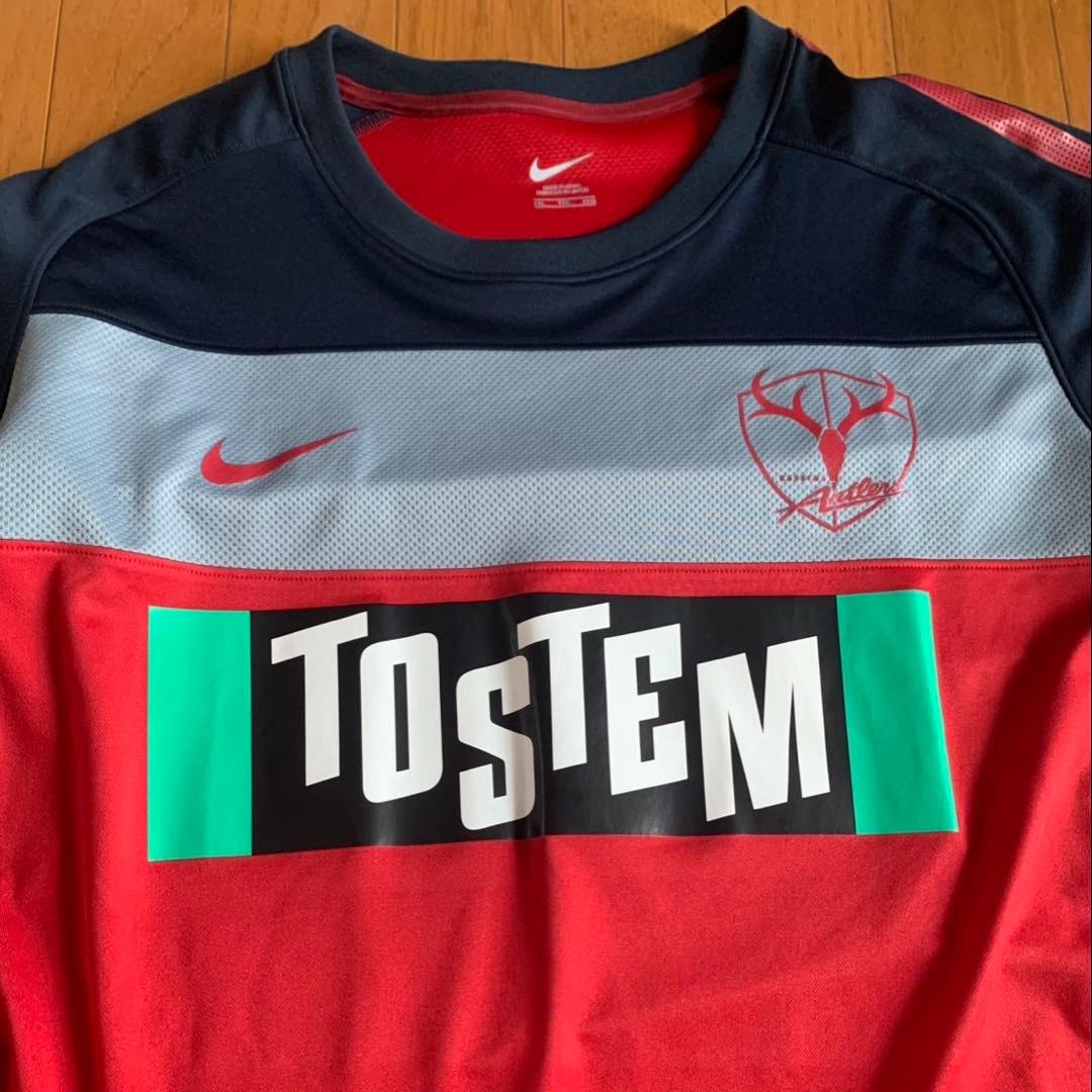 鹿島アントラーズ トレーニングウェア 支給品