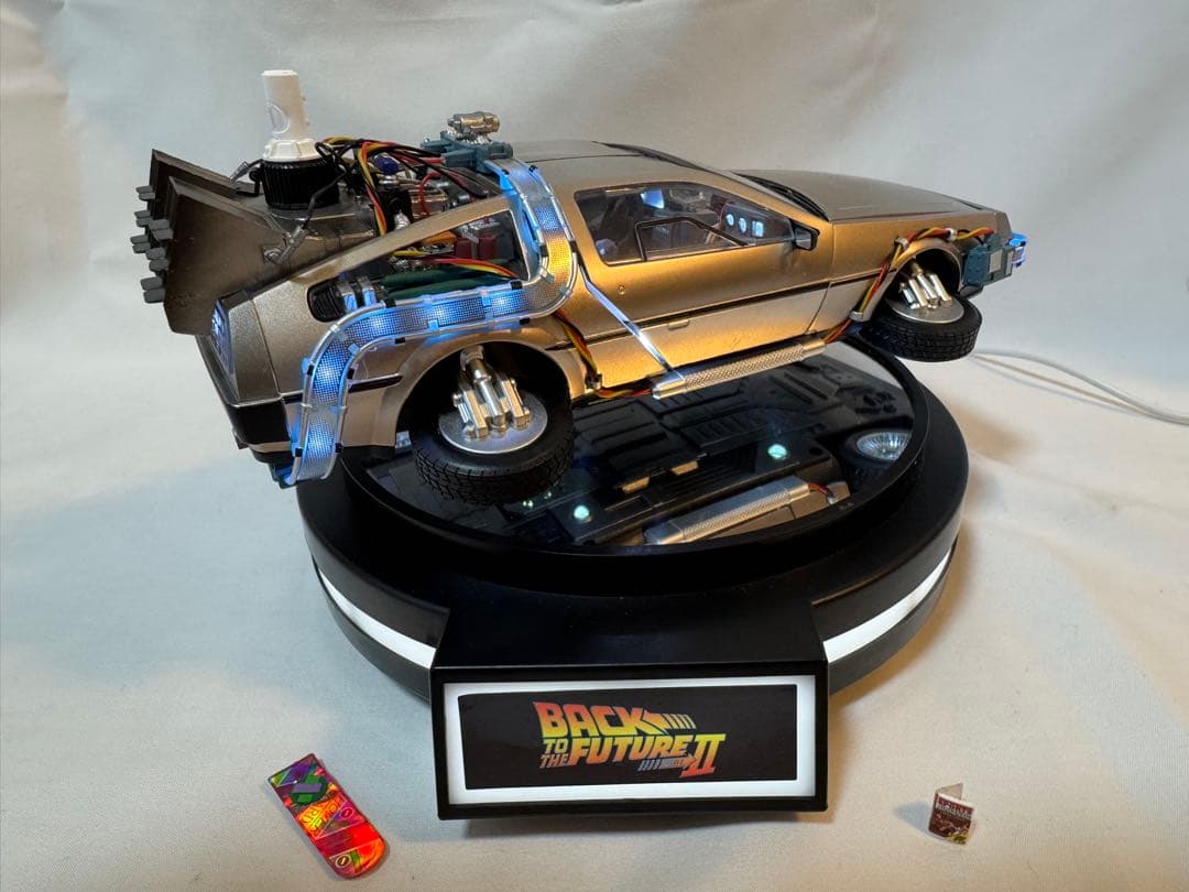 バックトゥザフューチャー デロリアン 1/20 ホバリング kids logic