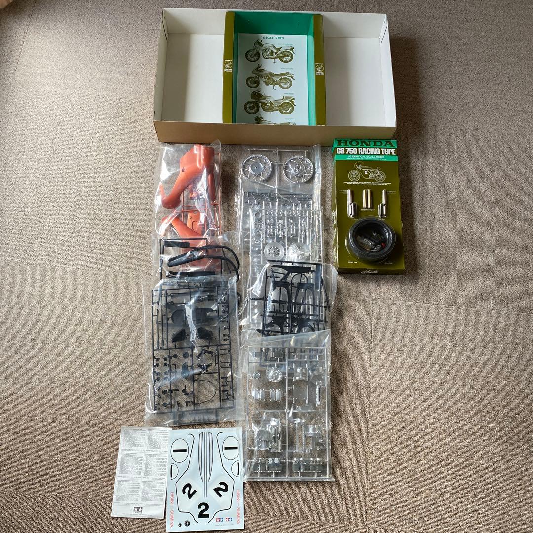 【未組立】タミヤ 1/6ホンダCB750RACINGTYPE