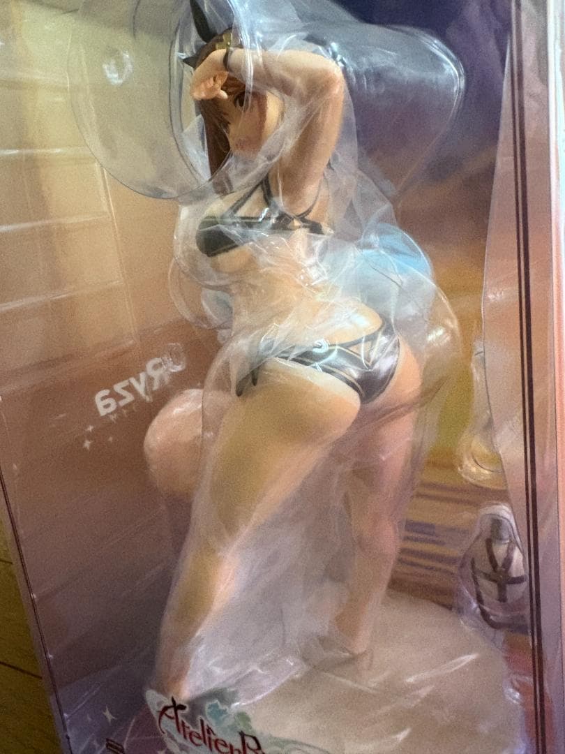 【未開封】 ライザ ー黒水着日焼けver.ー 1/6スケールフィギュア