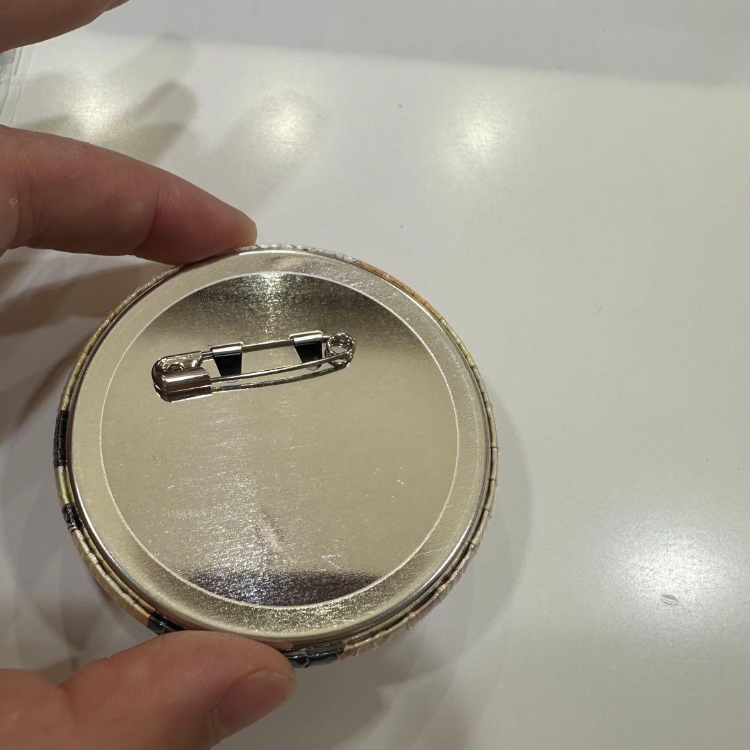 君と彼女と彼女の恋。　向日アオイ　缶バッジ　ニトロプラス