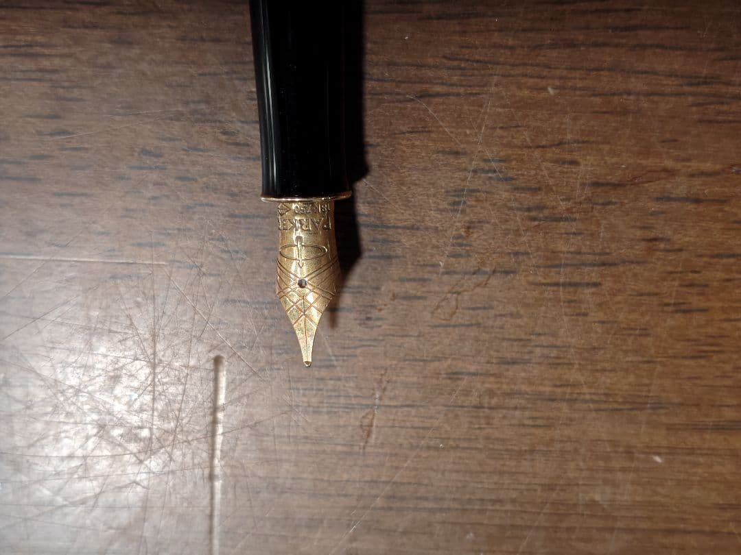 Parker Sonnet 万年筆 黒 インクカートリッジ付き