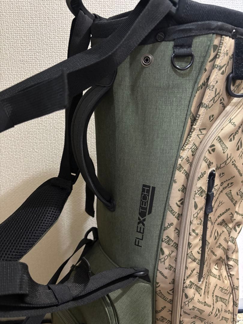 テーラーメイド　FLEXTECH ゴルフバッグ・キャディバッグ