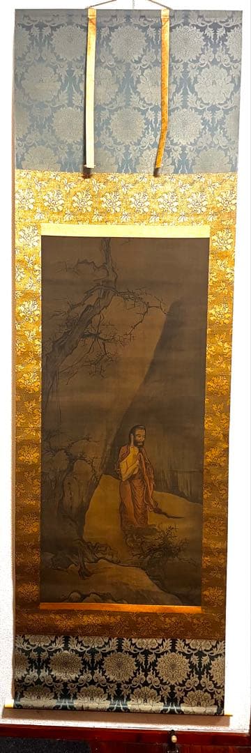 掛軸 [出山釈迦図]絹本複製画　仏画 絹本　合わせ箱付