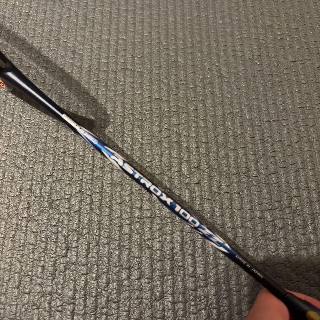 STROX 100 Z バドミントンラケット　ジャンク品