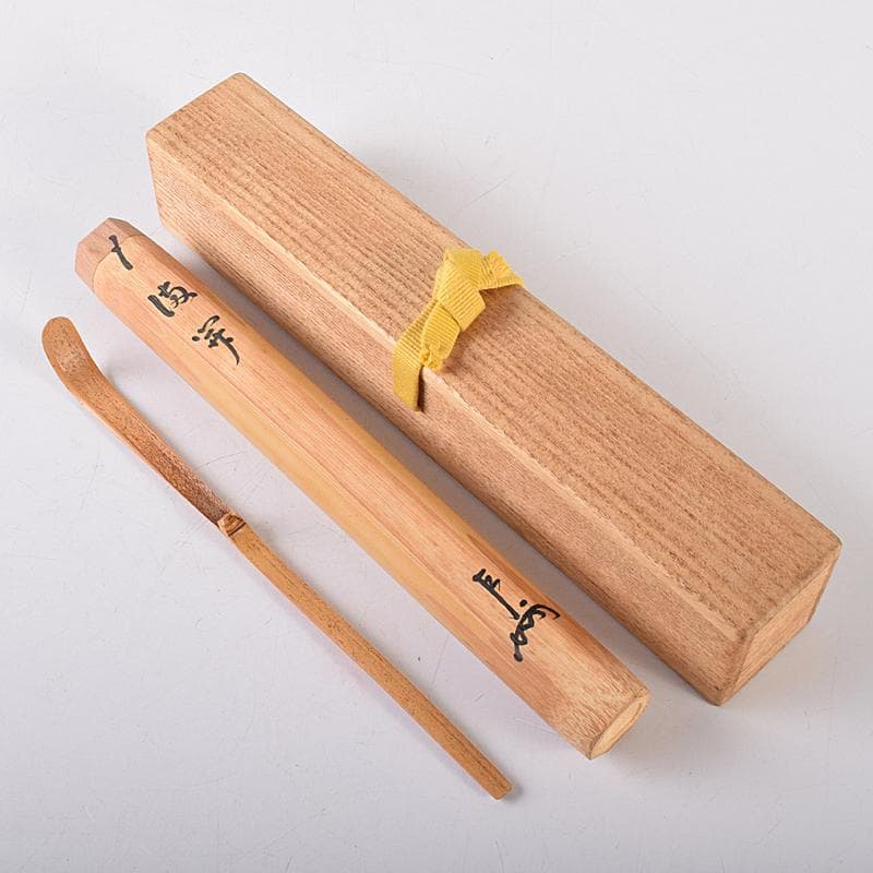 茶道具　黒田正玄下削　表千家十三代即中斎　自作茶杓　共筒共箱　D　R7945