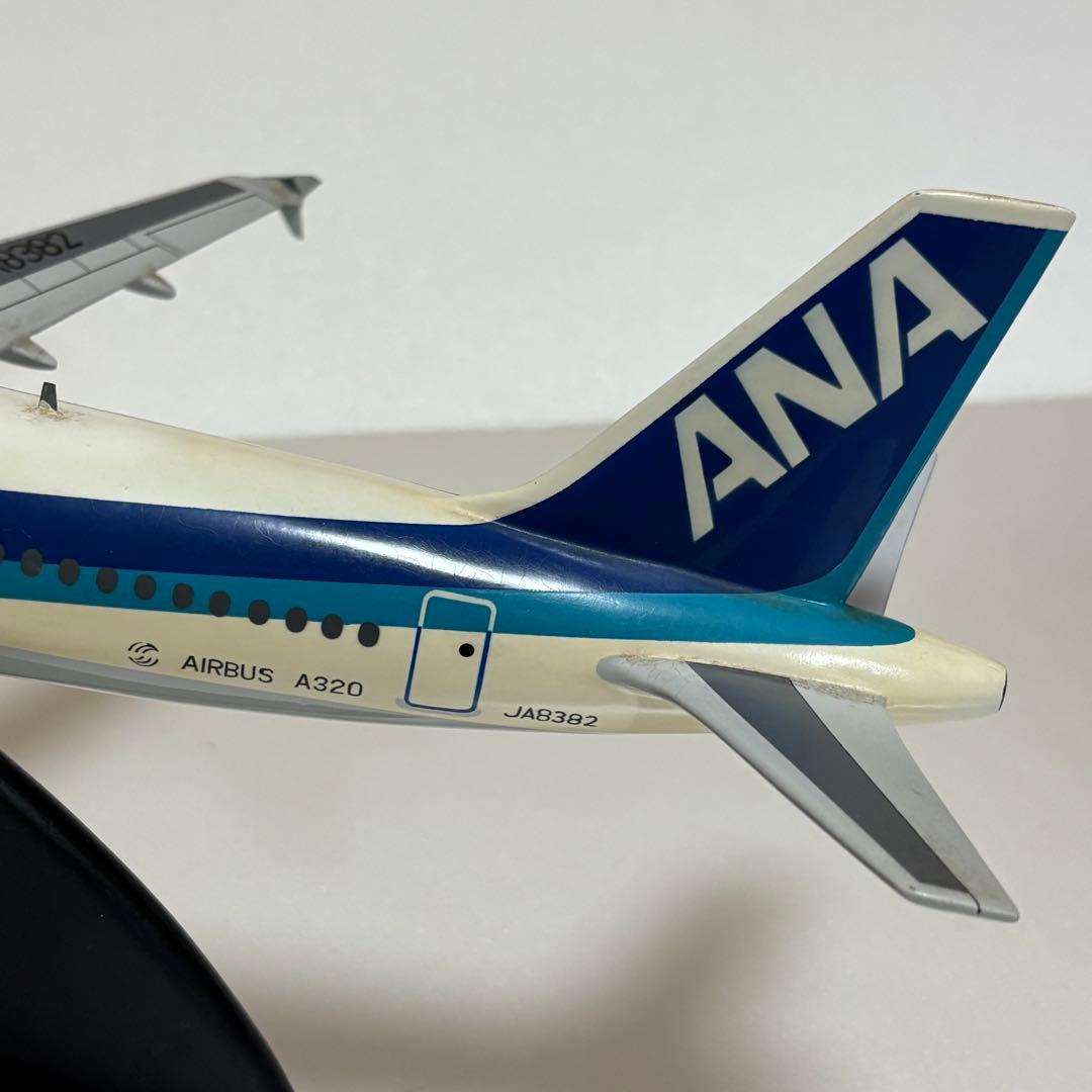 レア1/100 ANA全日空塗装　エアバスA320 JA8382
