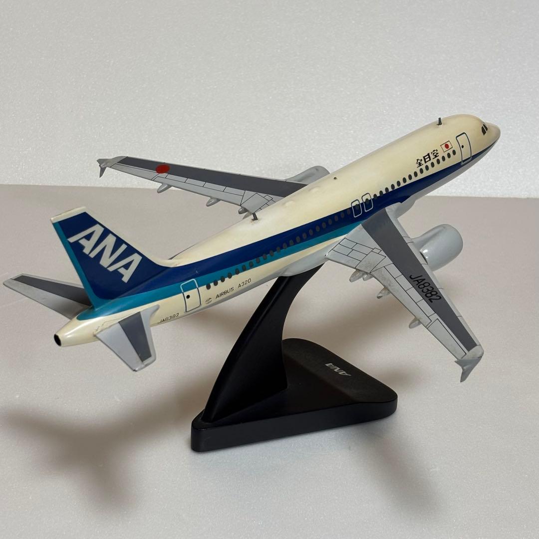 レア1/100 ANA全日空塗装　エアバスA320 JA8382