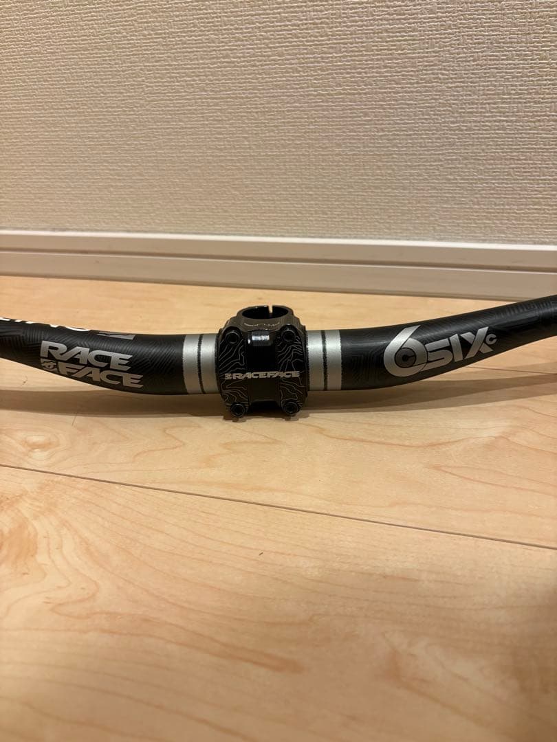 RACE FACE SIXC カーボン ハンドルバー レースフェイス