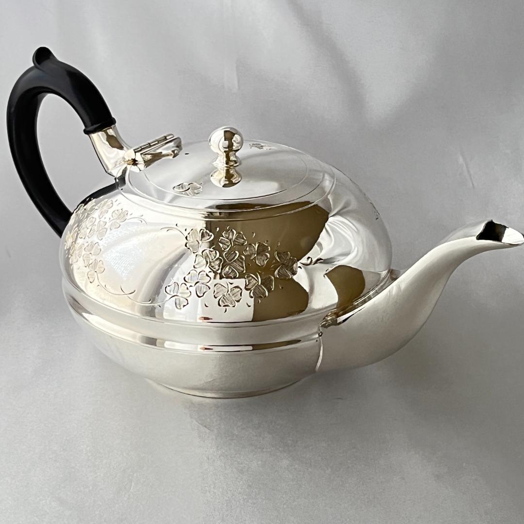 【 Cooper Bros 】クローバーのティーセット 3点