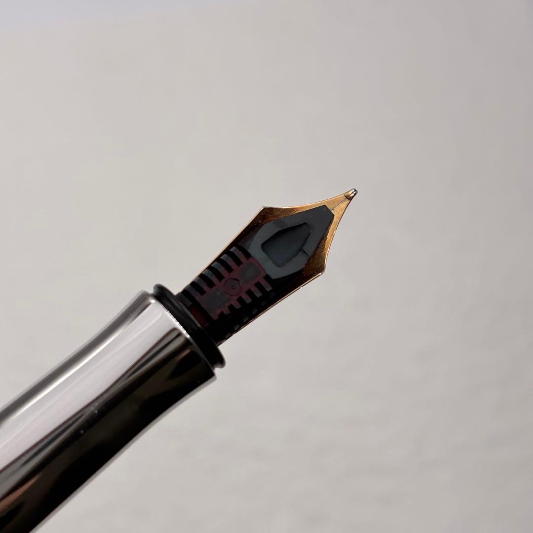 ファーバーカステル 万年筆 146551 ギロシェ インディゴ 18K 細字 F