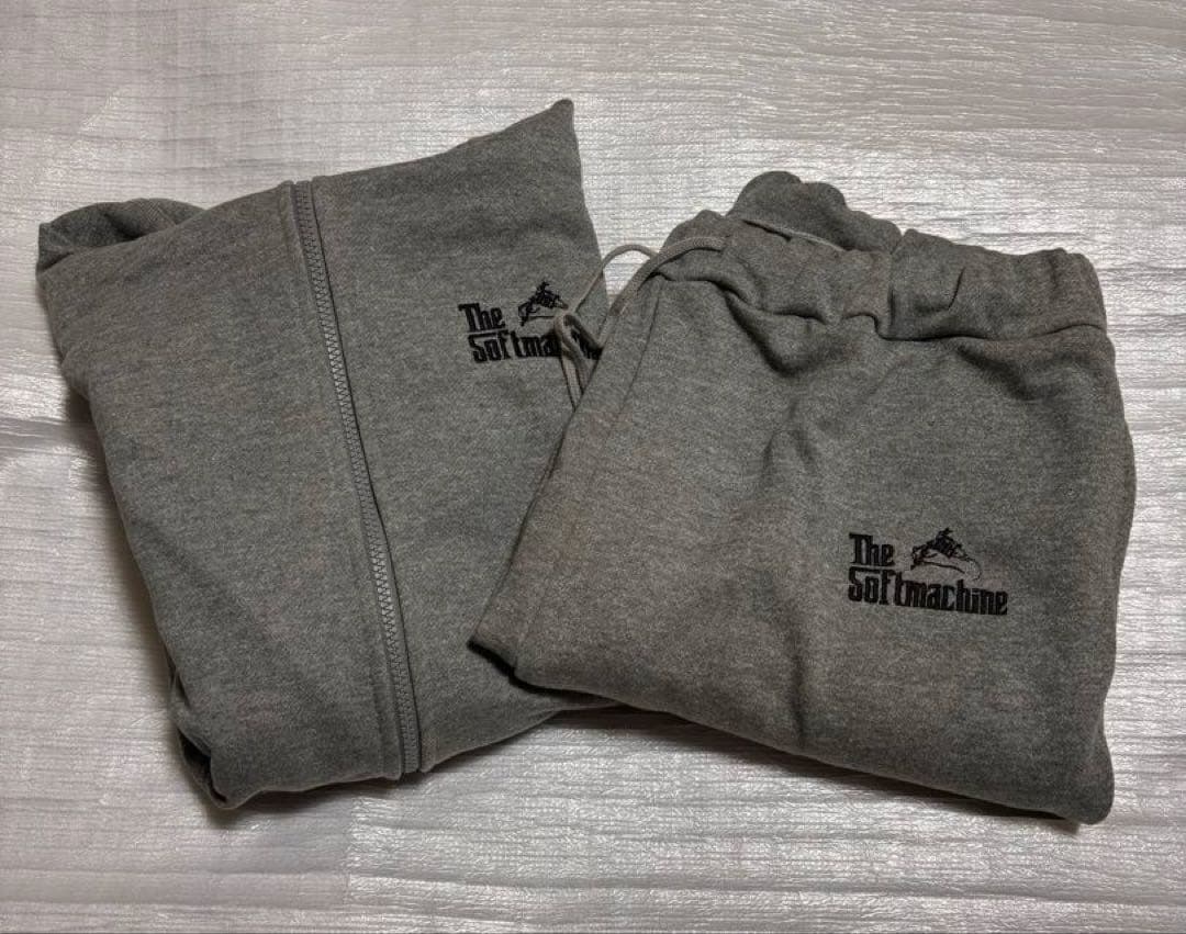 ソフトマシーン　パーカー＆パンツ　上下セットアップ