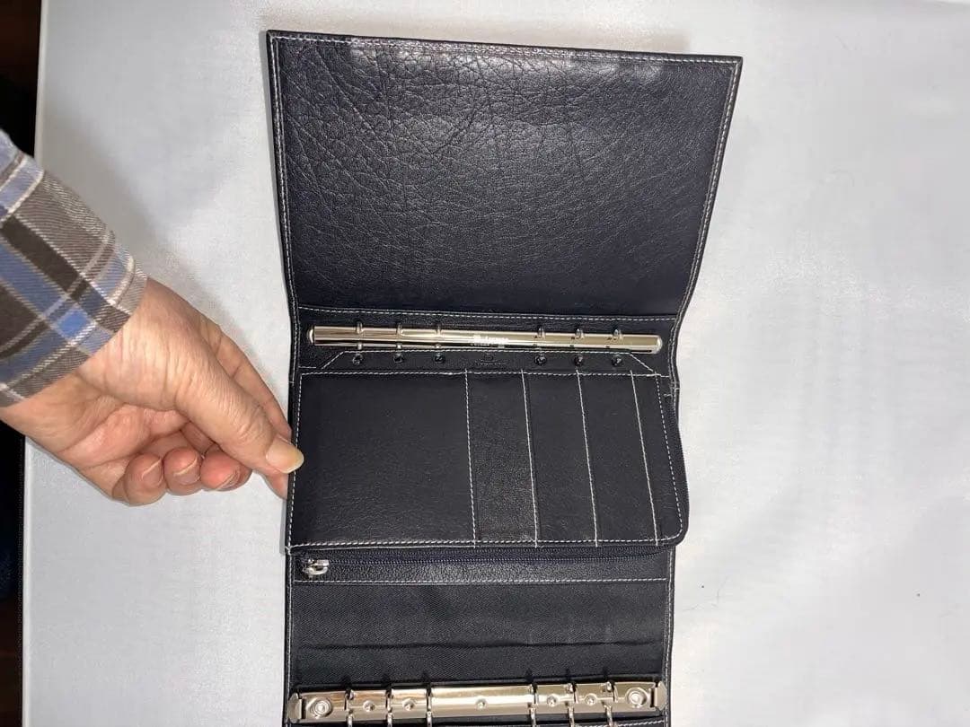 大幅値下げAshfordレザー バイブルリング式ファイル