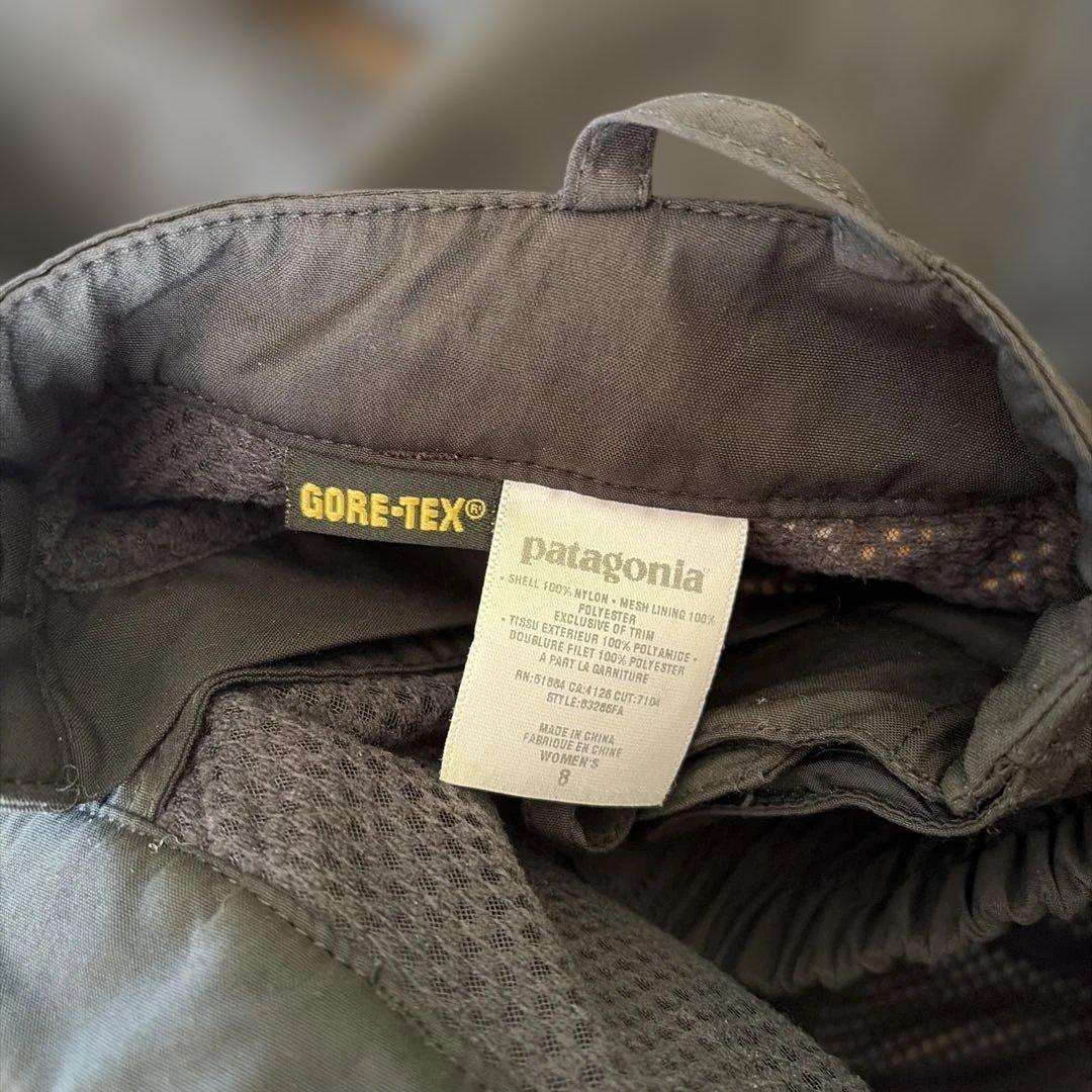 patagonia スノーボードパンツ 黒