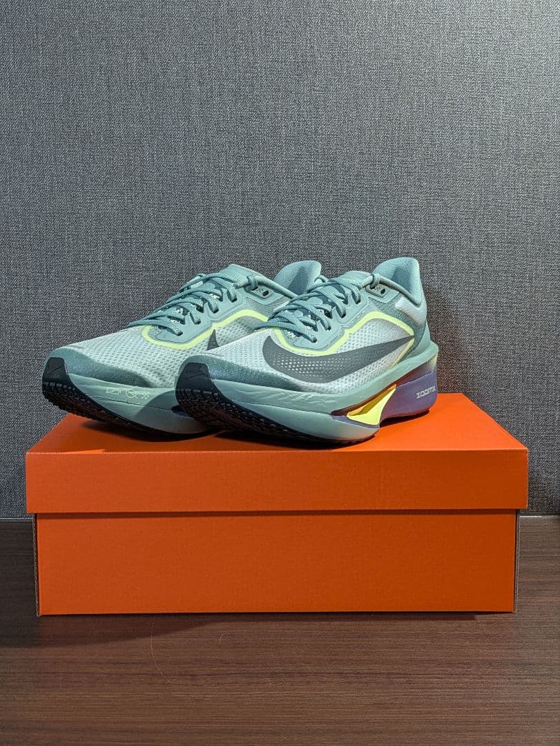 新品　未使用　タグ付　NIKE ZOOM FLY6　26.5cm