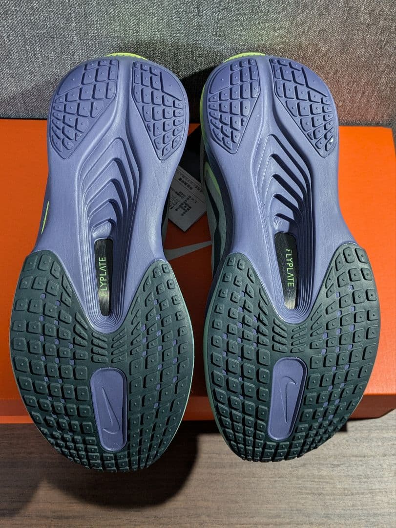 新品　未使用　タグ付　NIKE ZOOM FLY6　26.5cm