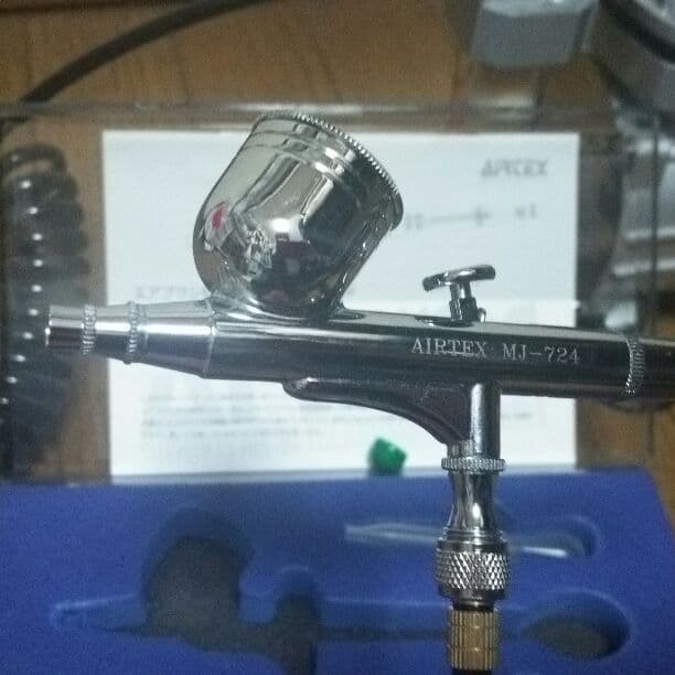 エアブラシ＆コンプレッサー セットで✌