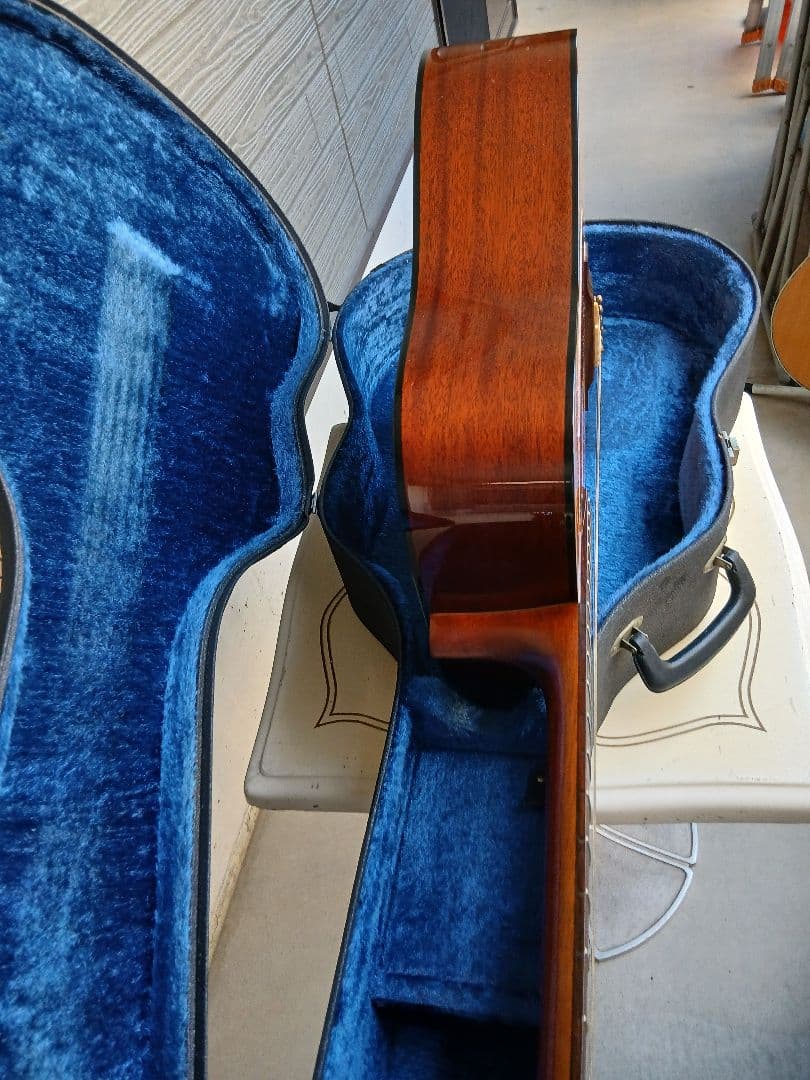 Takamine アコースティックギター(HC/ PU付)