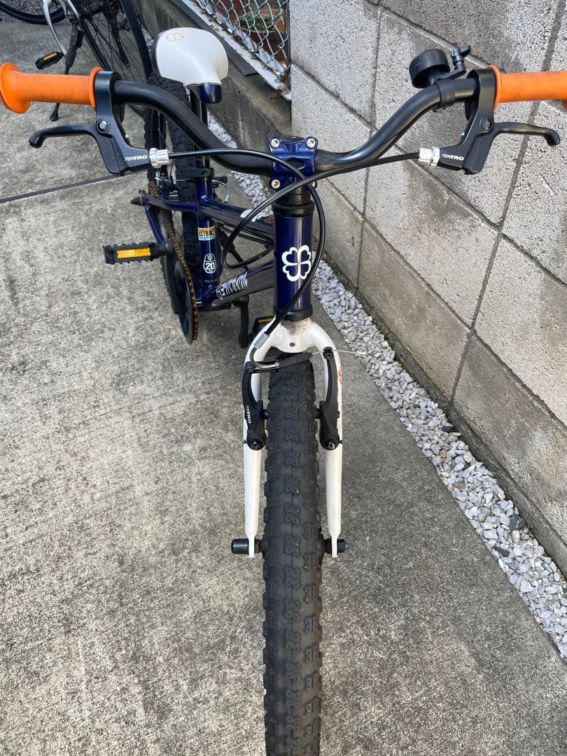 埼玉　ヨツバサイクル　20インチ ネイビー