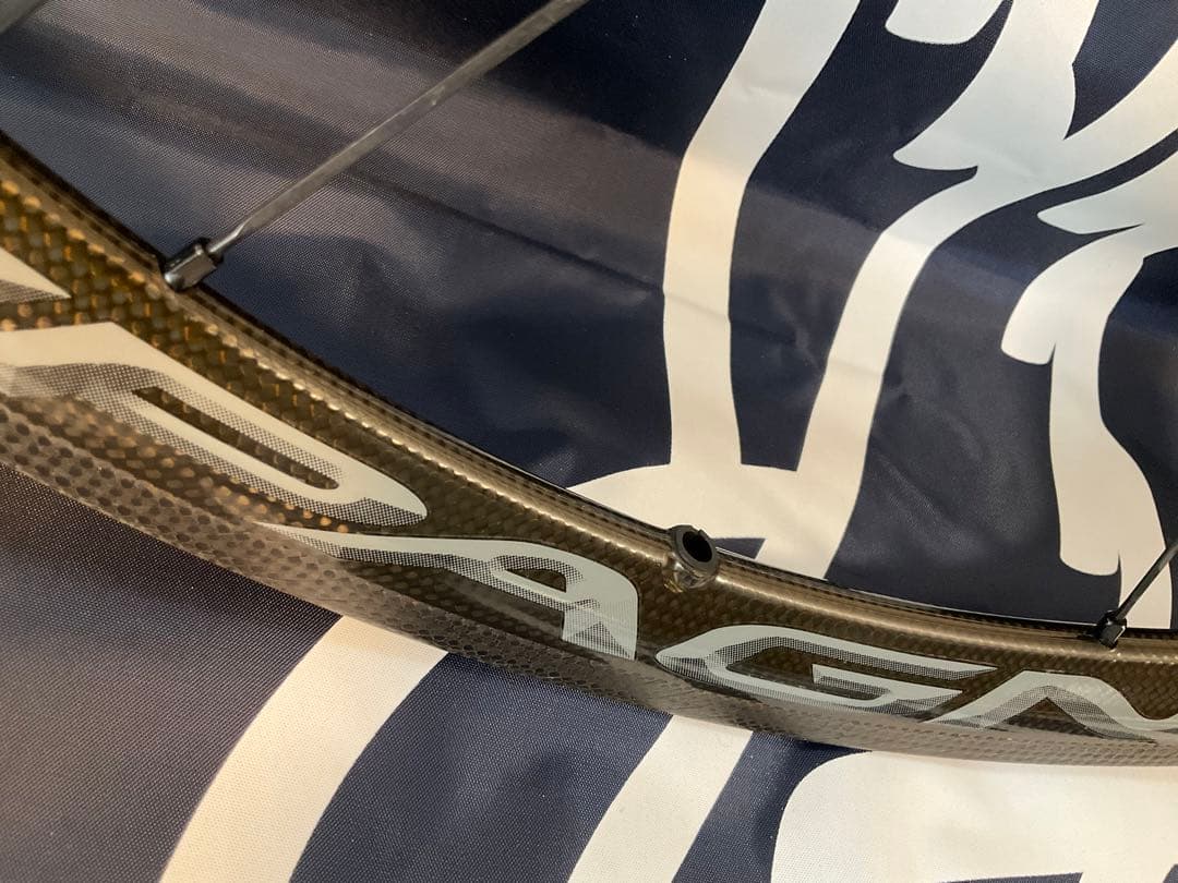 カンパニョーロ ボーラウルトラ35クリンチャー ダークラベル　カンパフリー