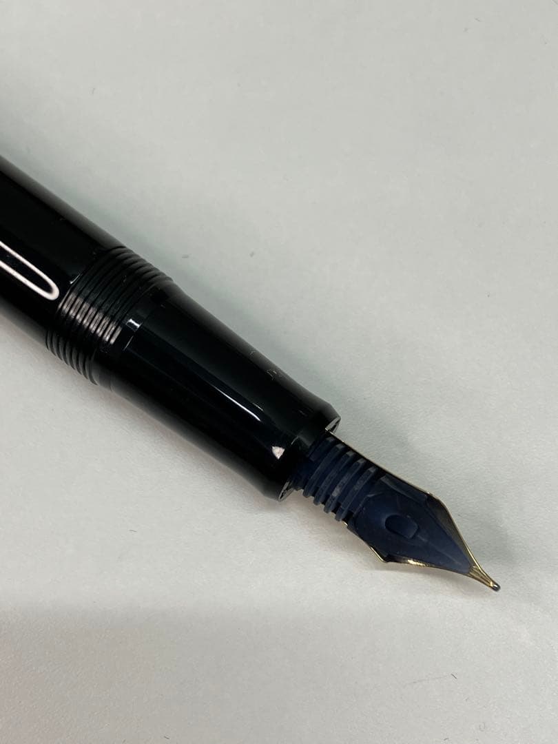 PILOT パイロット 国光会 蒔絵 梅 万年筆　14K 【A892】