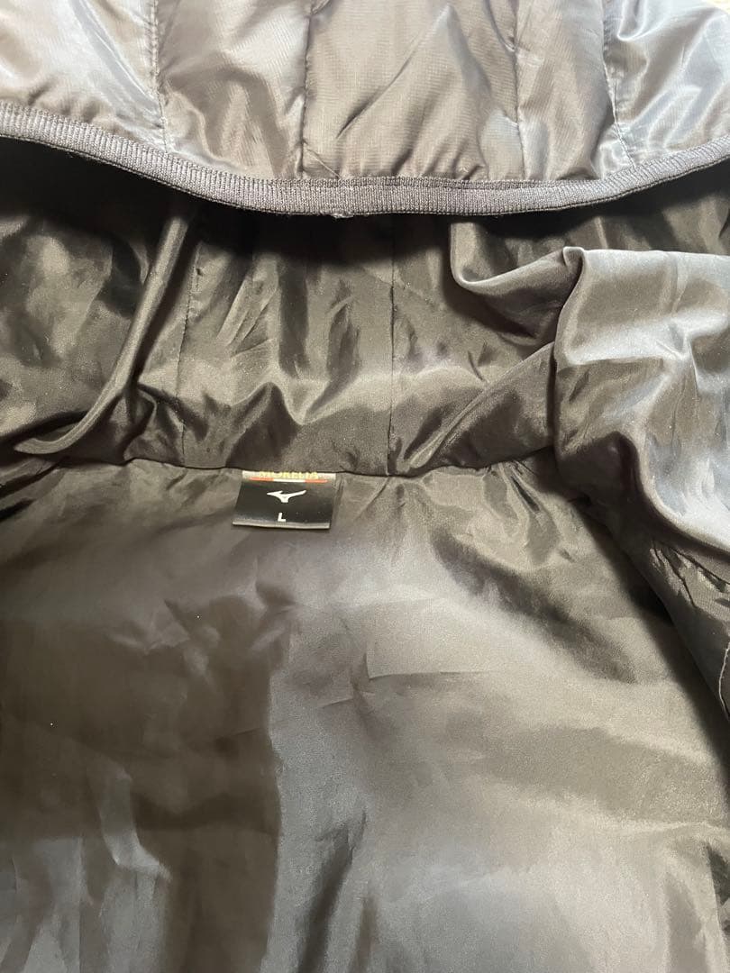 MIZUNO MORELIA モレリアフード付きダウンジャケット　Lサイズ