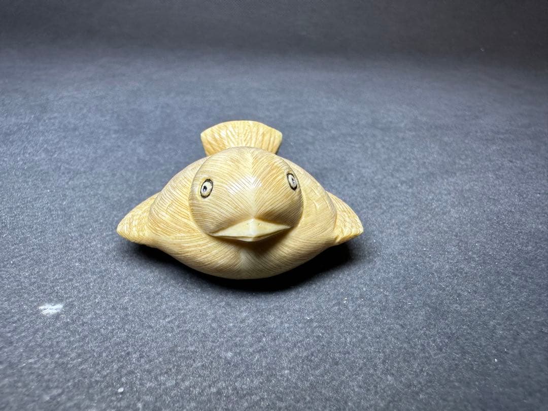 根付　福良雀　古美術品　 置物　細密細工　骨董　アンティーク　彫刻 工芸品