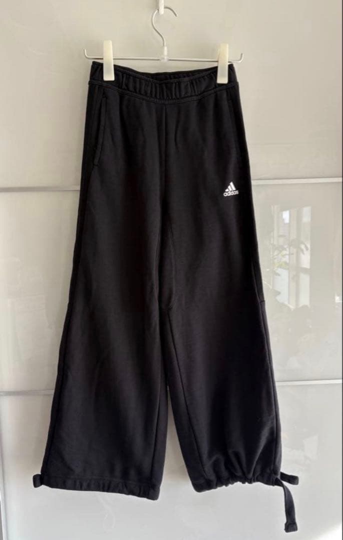 悲しみよこんにちは 様❗️ウェアモア　ニットパンツ　adidasパンツ　おまとめ