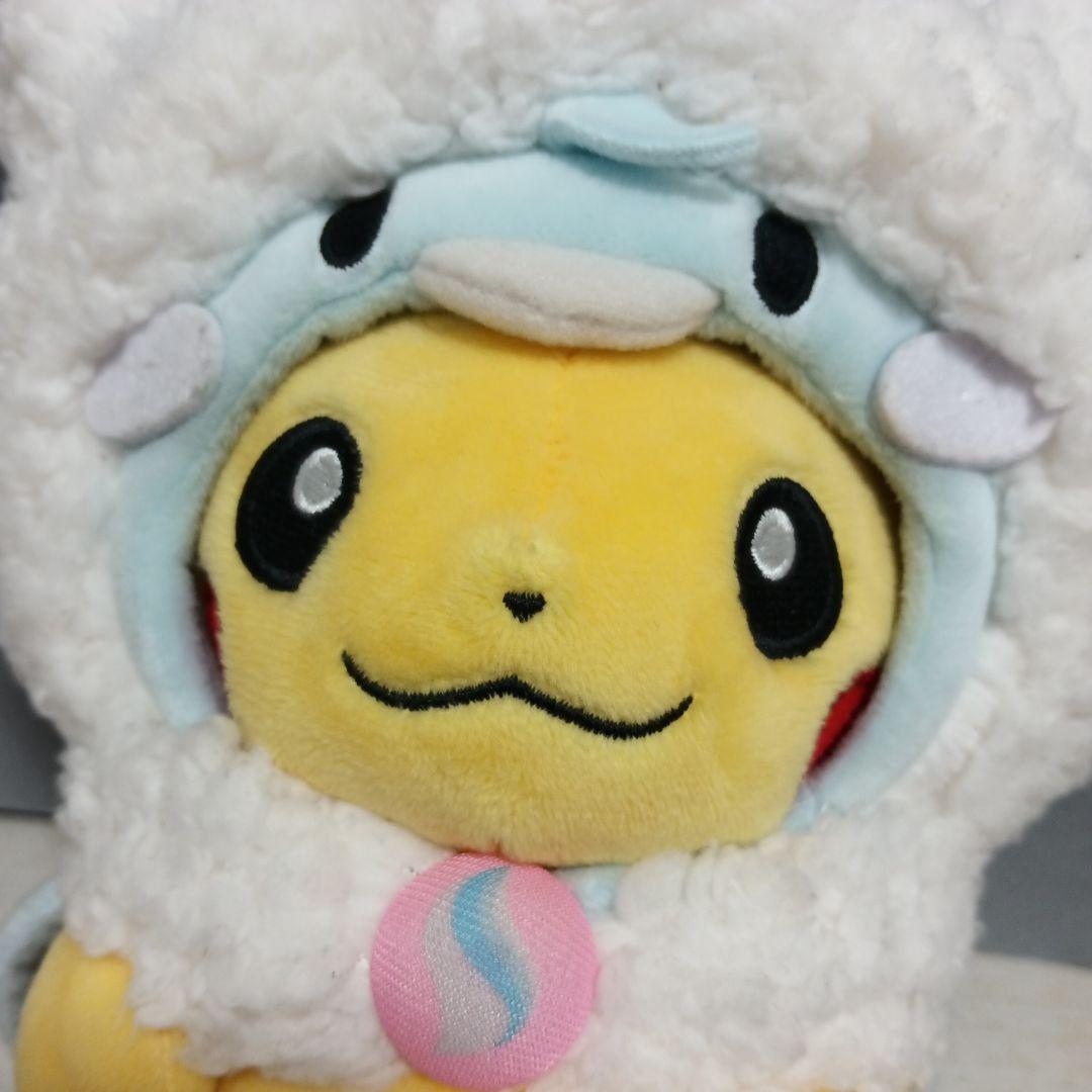 ぬいぐるみ　メガチルタリスのポンチョを着たピカチュウ　新品タグ付き