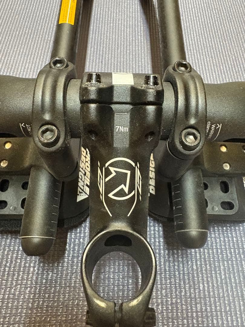 PROFILE DESIGN DHカーボン