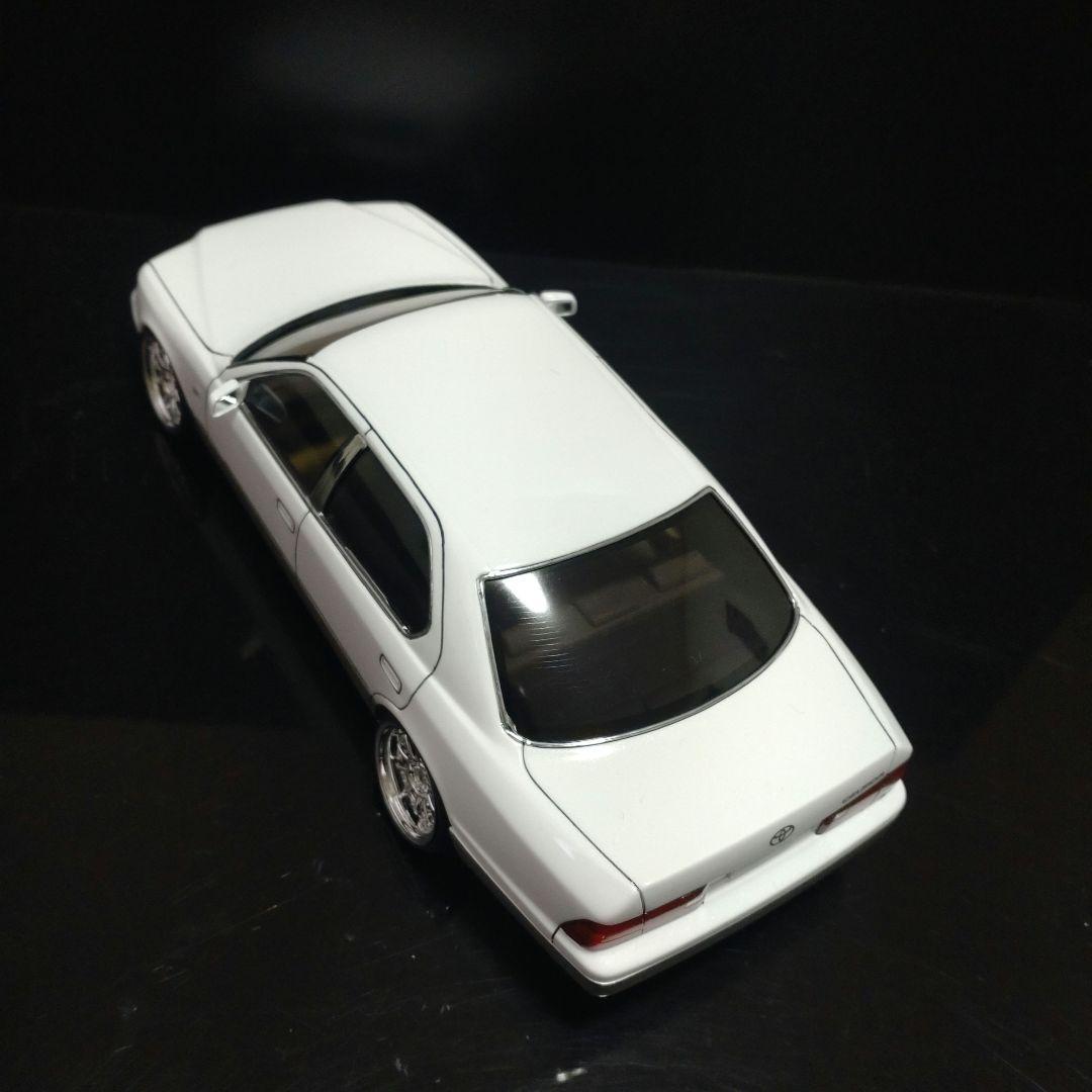 アオシマ UCF21セルシオ後期型 プラモデル完成品