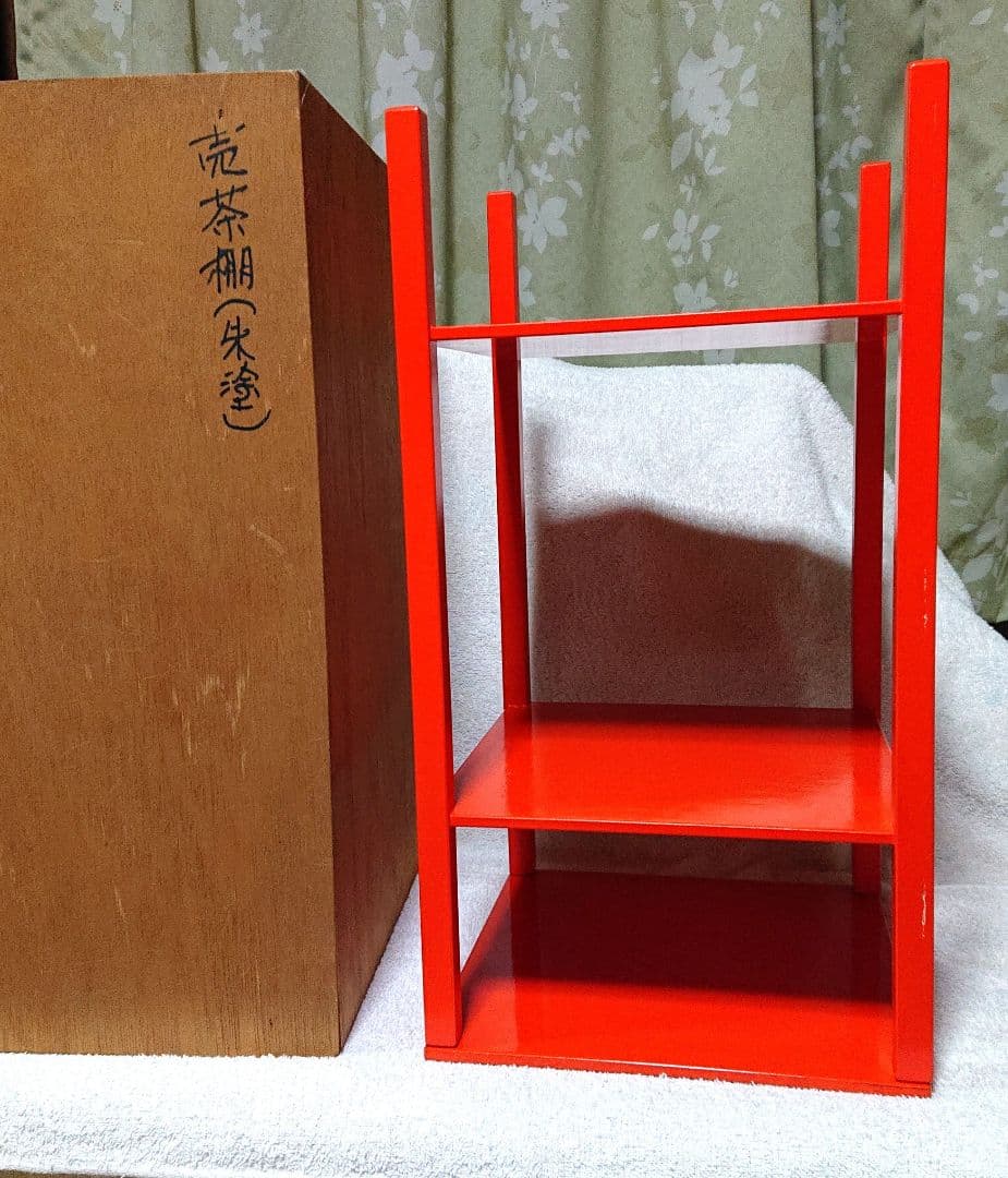 鮮やかな朱塗売茶棚A463