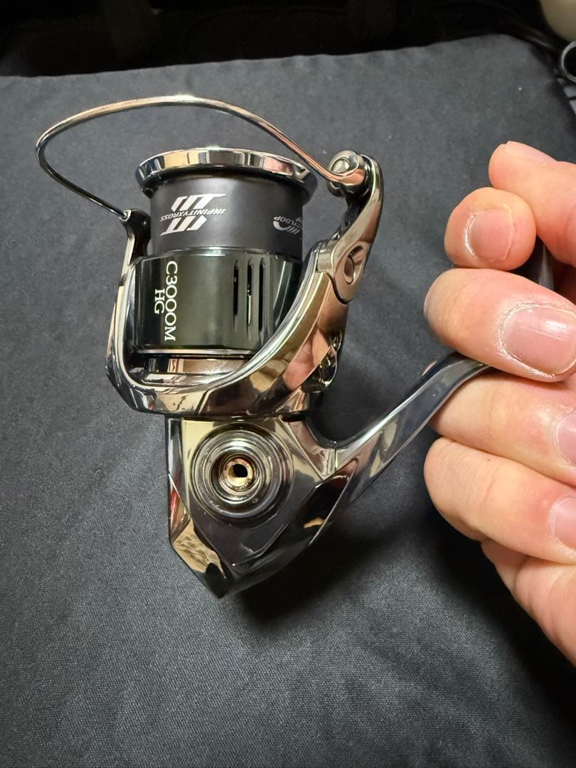 美品 シマノ 22STELLA C3000MHG