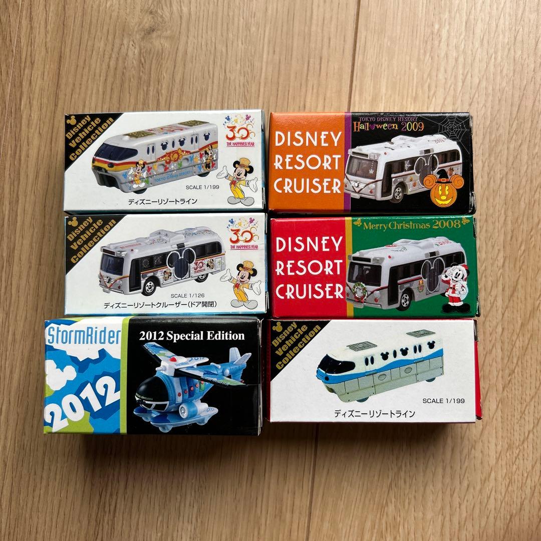 トミカ　ディズニーリゾート　バス　トレイン　モノレール　ハロウィン　クリスマス