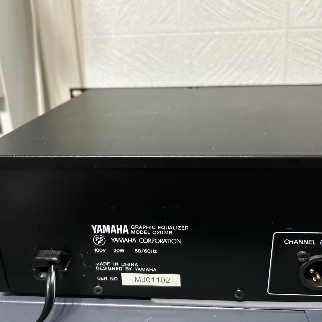 YAMAHA Q2031B グラフィックイコライザー