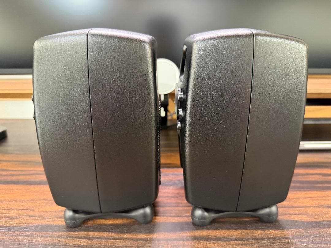 GENELEC G One　スタジオモニタースピーカー（ペア）美品　元箱あり