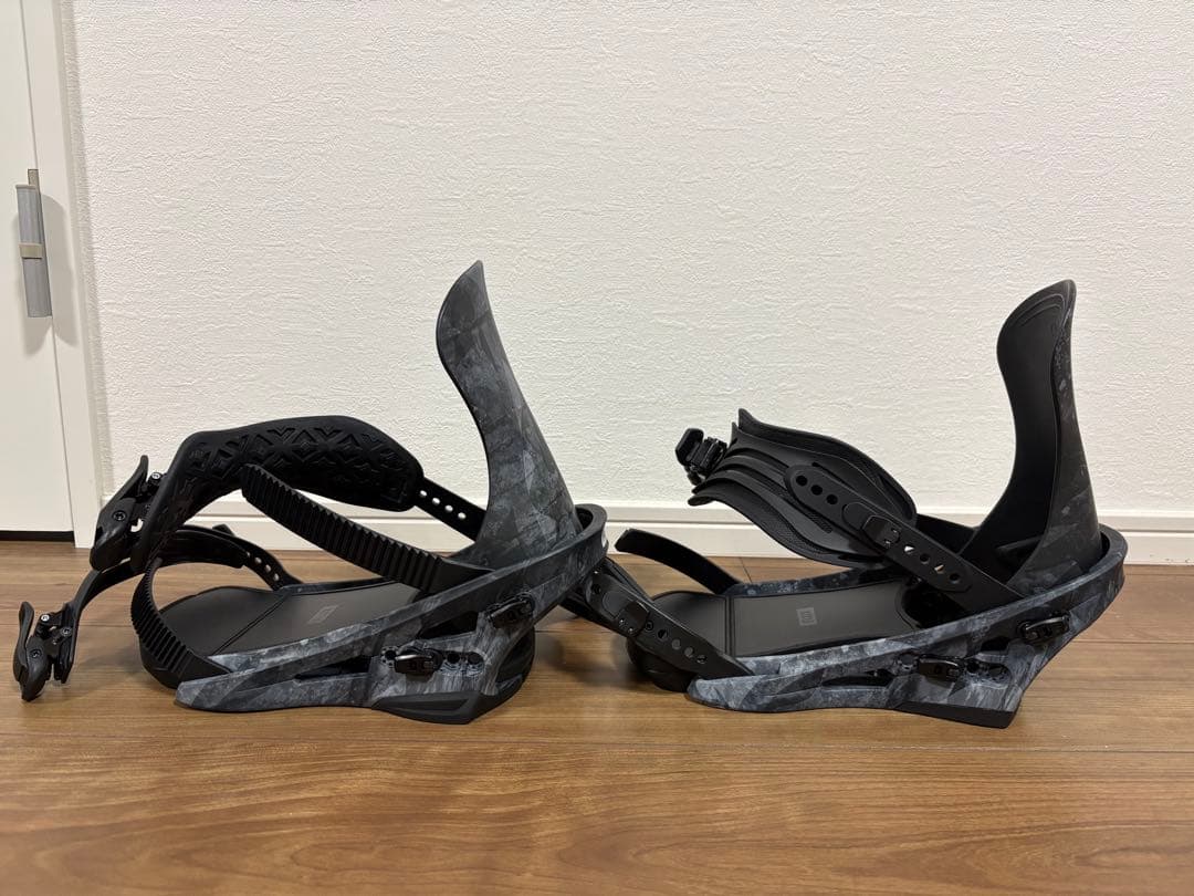 ケンタロウさん　専用　FLUX SR ビンディング 25-26 Mサイズ