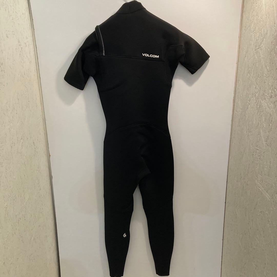 新品 VOLCOM シーガル S ボルコム ウェットスーツ A9532201