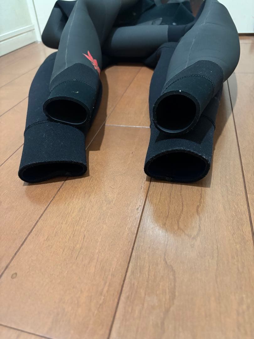 美品！　AXXE CLASSIC　BOHEMIAN　セミドライ　ウェットスーツ