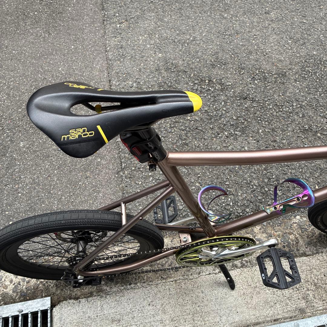 ターン　amp F1 アンプf1