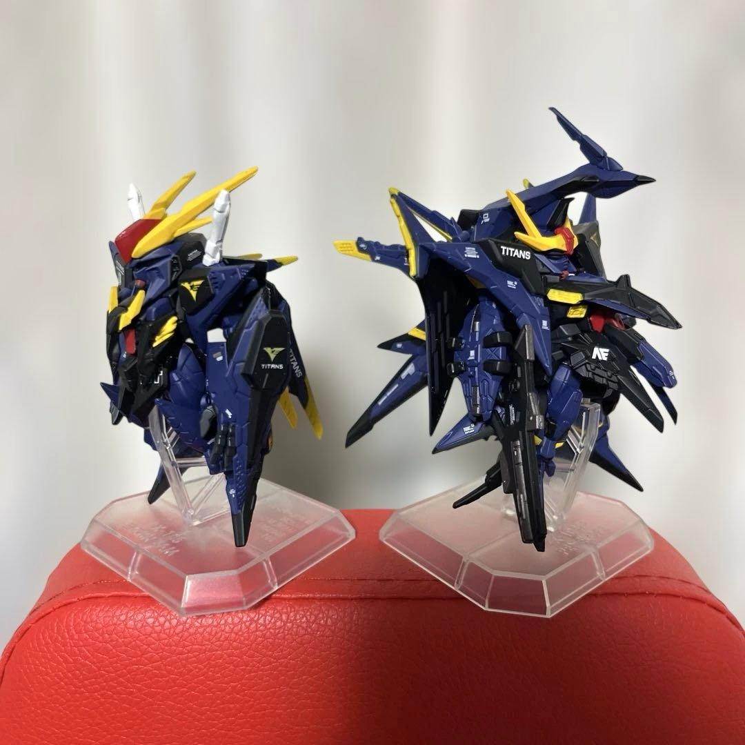 ガンダムコンバージ　ティターンズ専用クスィーガンダム、ペーネロペー