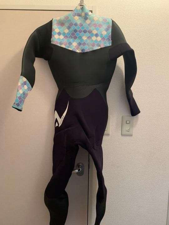 【値下げ中】REVO セミドライ　ウェットスーツ　フルオーダー　レディース