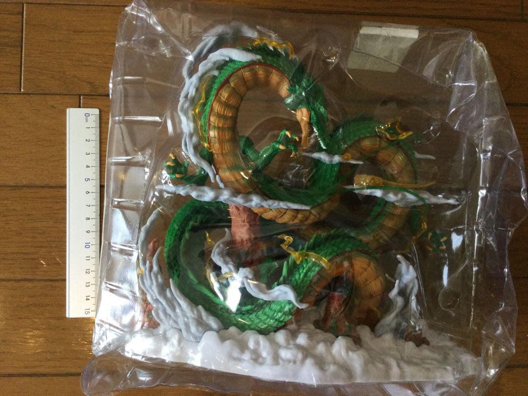 ドラゴンボール　フィギュア　神龍　シェンロン　22cm