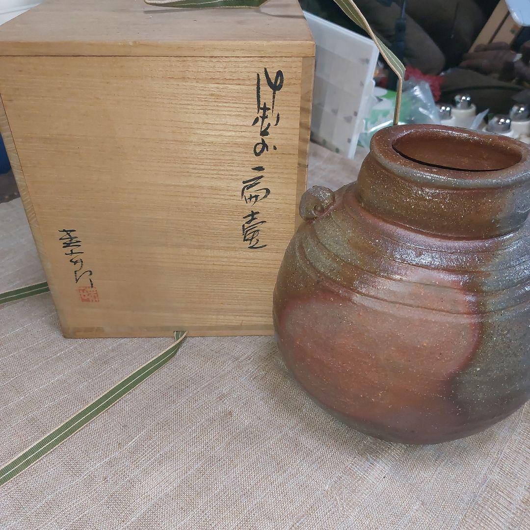 備前焼の壺です