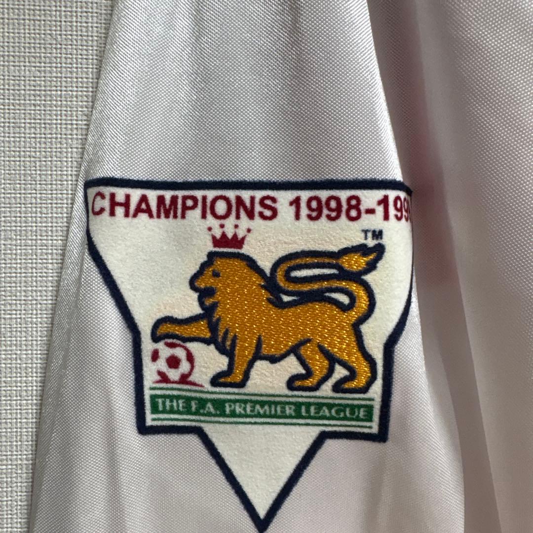 1998-99シーズンアーセナルホームのベルカンプ長袖ユニフォーム（L）