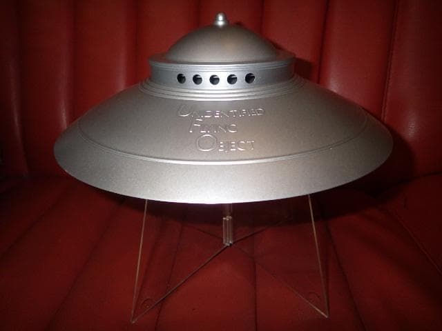 不思議なUFO★宇宙人★ビンテージ★トリックアート★錯覚アート★レア★非売品