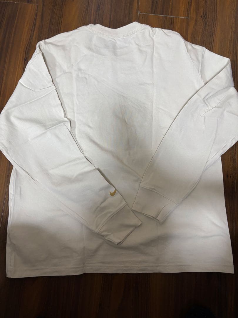 リヴァプール レブロン コラボ ロングTシャツ