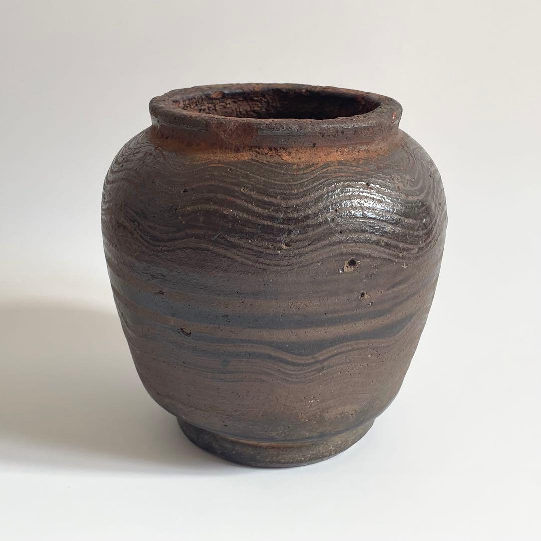 南蛮？ 櫛目波状文壺 ニュウ多い 状態考慮 検）古備前 古信楽 お歯黒壺