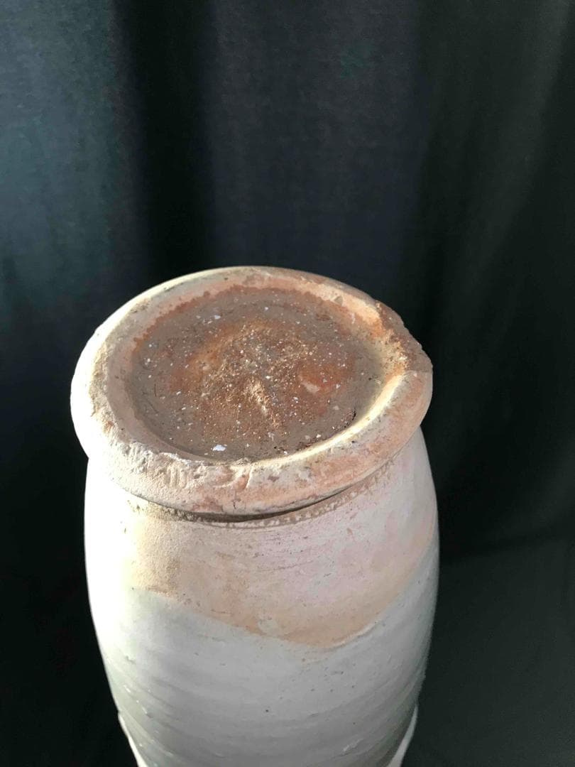 漢時代　白磁貼塑人佣龍文魂大瓶　花瓶　唐物　古賞物　時代物(D-42)