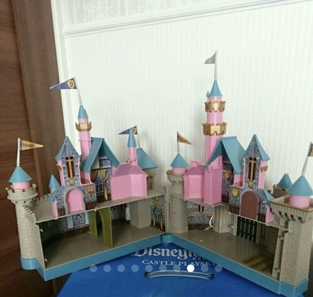 日本未発売アメリカ購入★眠れる森の美女　オーロラ姫お城　キャッスルプレイセット